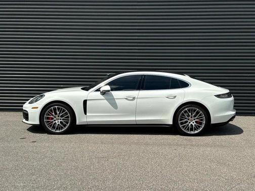 2021 Porsche Panamera 4S
