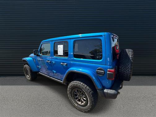 Hydro Blue Pearlcoat 2021 Jeep Wrangler Unlimited Rubicon 392