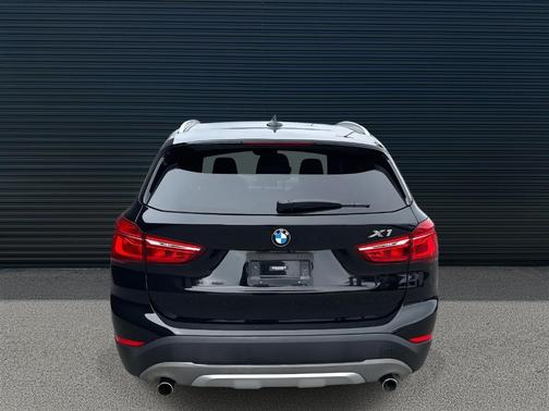 2018 BMW X1 sDrive28i