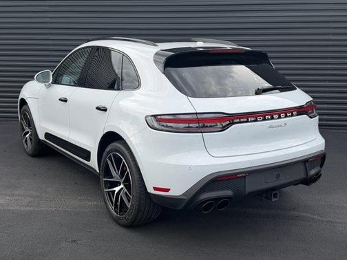 Carrara White Metallic 2022 Porsche Macan S