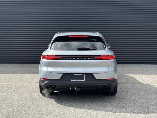 2026 Porsche Cayenne Base