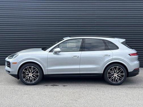 2026 Porsche Cayenne Base