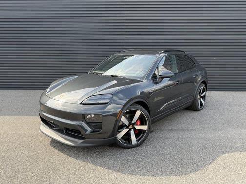 2026 Porsche Macan 4S