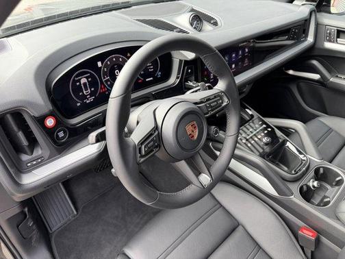 2026 Porsche Cayenne AWD