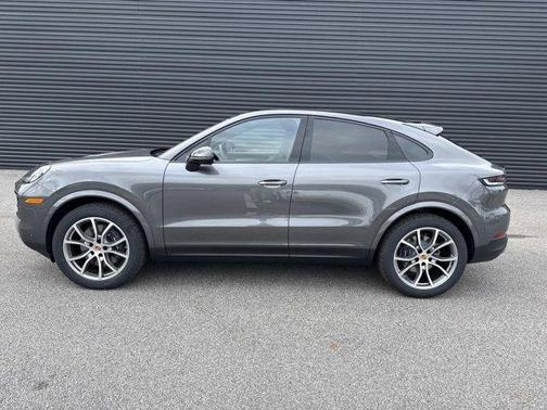 2026 Porsche Cayenne AWD