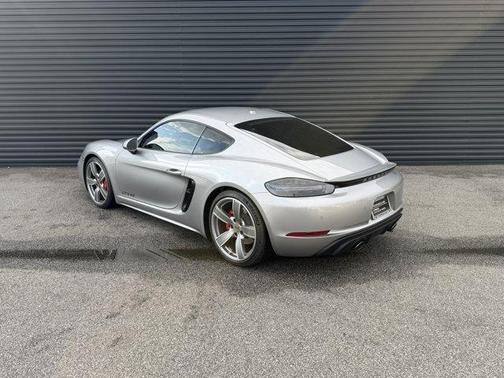 2021 Porsche 718 Cayman GTS 4.0