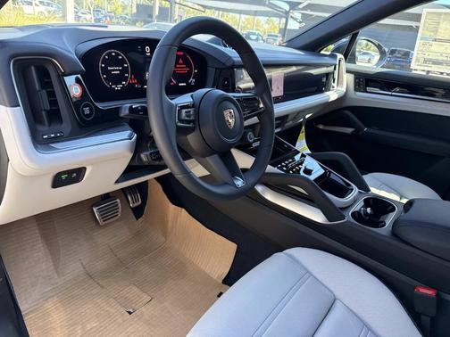 2026 Porsche Cayenne S Coupe AWD