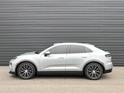 2024 Porsche Macan 4