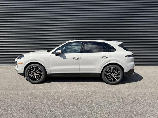 2026 Porsche Cayenne Base