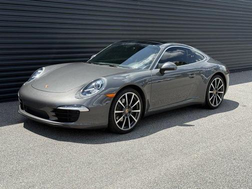 2015 Porsche 911 Carrera