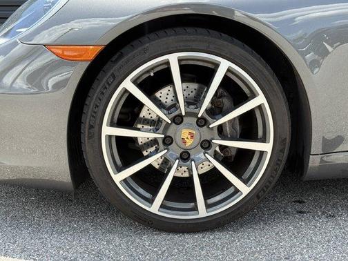 2015 Porsche 911 Carrera