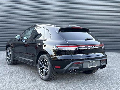 2026 Porsche Macan Base
