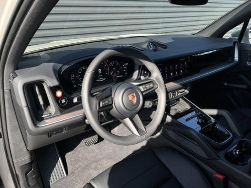 2026 Porsche Cayenne AWD