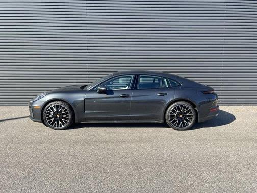 Volcano Grey Metallic 2026 Porsche Panamera 4