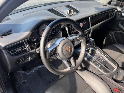 2021 Porsche Macan S