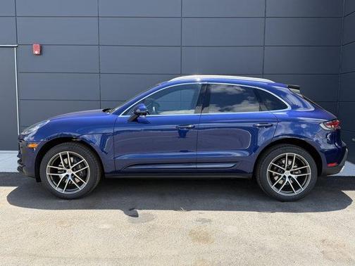 Blue Metallic 2026 Porsche Macan Base
