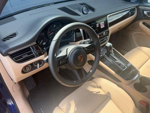 Blue Metallic 2026 Porsche Macan Base