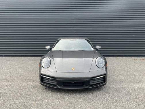 2024 Porsche 911 Carrera