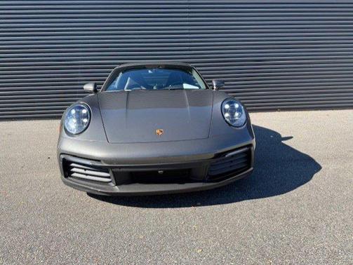 2024 Porsche 911 Carrera