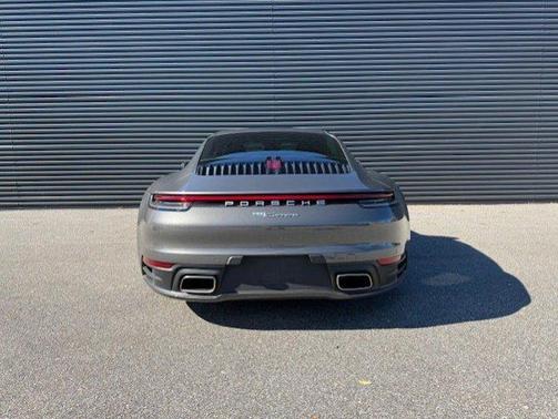 2024 Porsche 911 Carrera