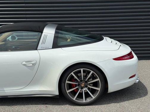 2014 Porsche 911 Targa 4S
