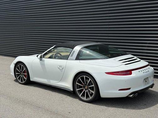 2014 Porsche 911 Targa 4S