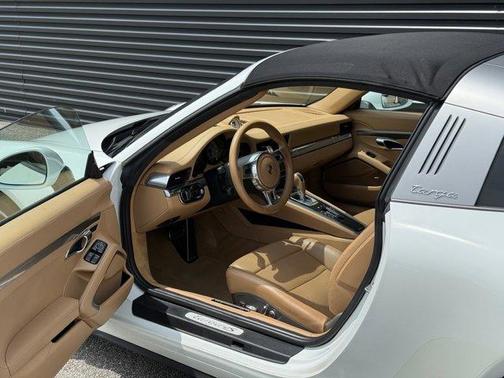 2014 Porsche 911 Targa 4S