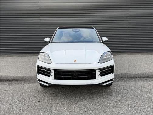 2026 Porsche Cayenne AWD