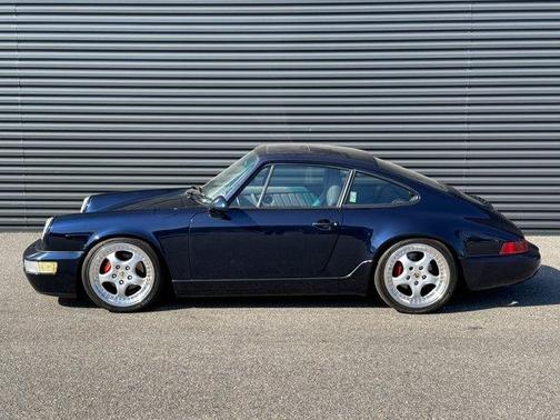 1992 Porsche 911 Carrera 2