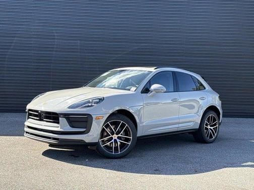 2026 Porsche Macan Base