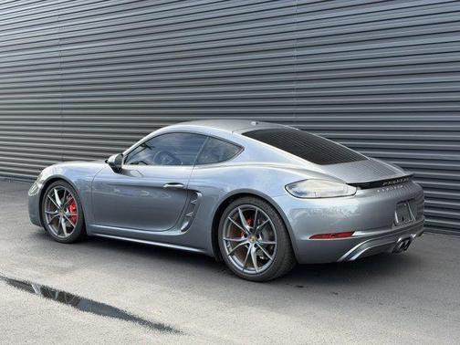 2025 Porsche 718 Cayman S