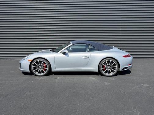 2017 Porsche 911 Carrera S