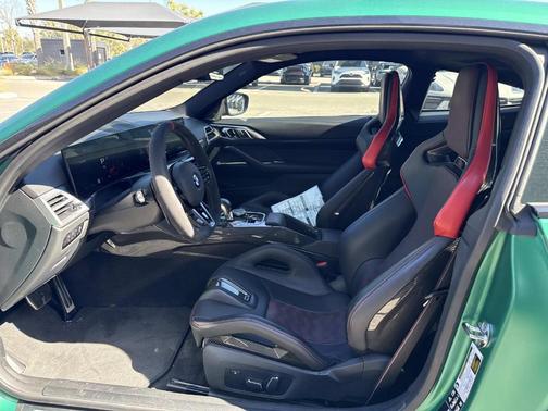 2025 BMW M4 CS
