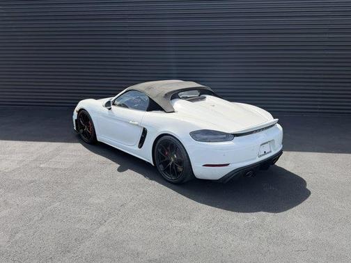 2020 Porsche 718 Spyder Base