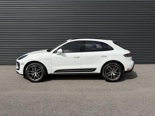 2023 Porsche Macan S