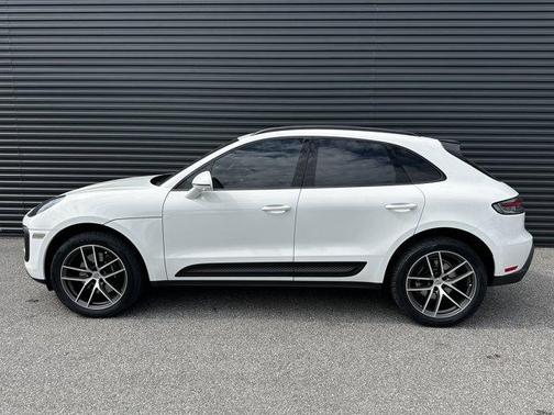 2023 Porsche Macan S