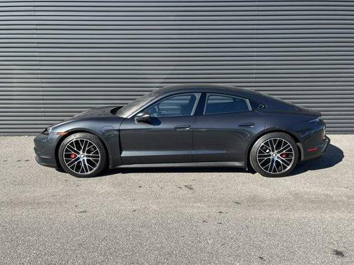 2020 Porsche Taycan 4S