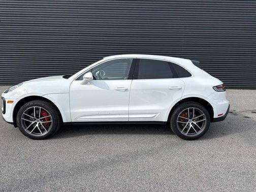2023 Porsche Macan S