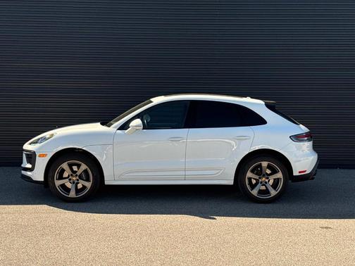 2024 Porsche Macan