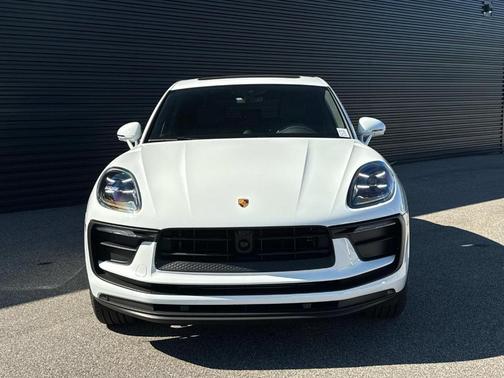 2024 Porsche Macan
