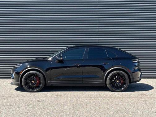 Black 2025 Porsche Macan 4S