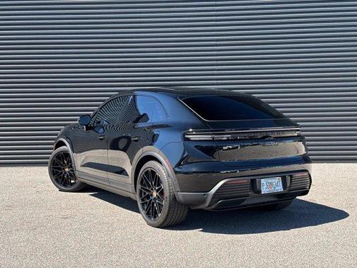 Black 2025 Porsche Macan 4S