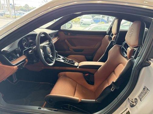 2024 Porsche 911 S/T