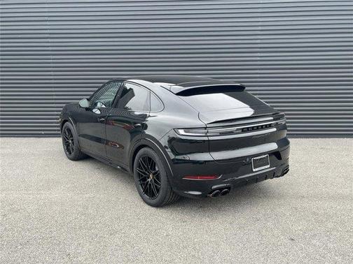 2026 Porsche Cayenne GTS