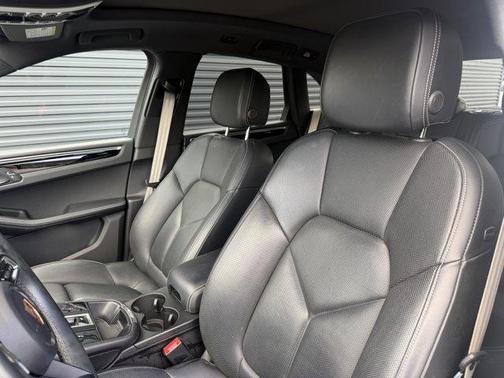 White 2023 Porsche Macan T
