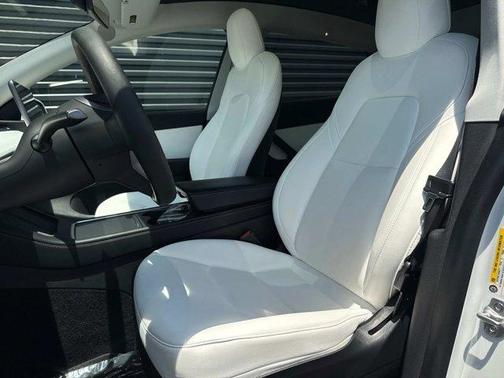 2021 Tesla Model Y Standard Range