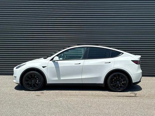 2021 Tesla Model Y Standard Range