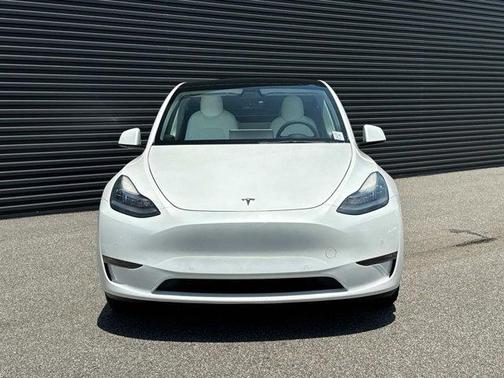 2021 Tesla Model Y Standard Range