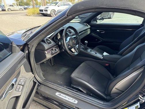 2025 Porsche 718 Boxster GTS 4.0