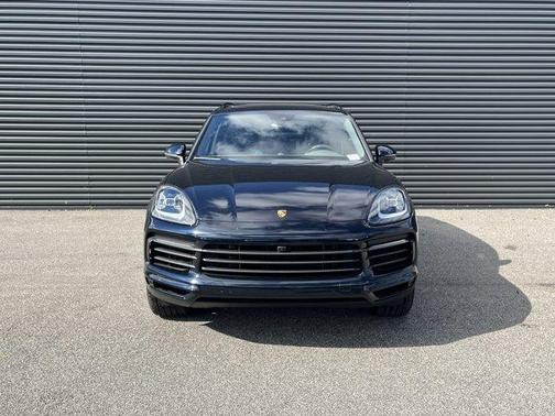 2022 Porsche Cayenne Platinum Edition